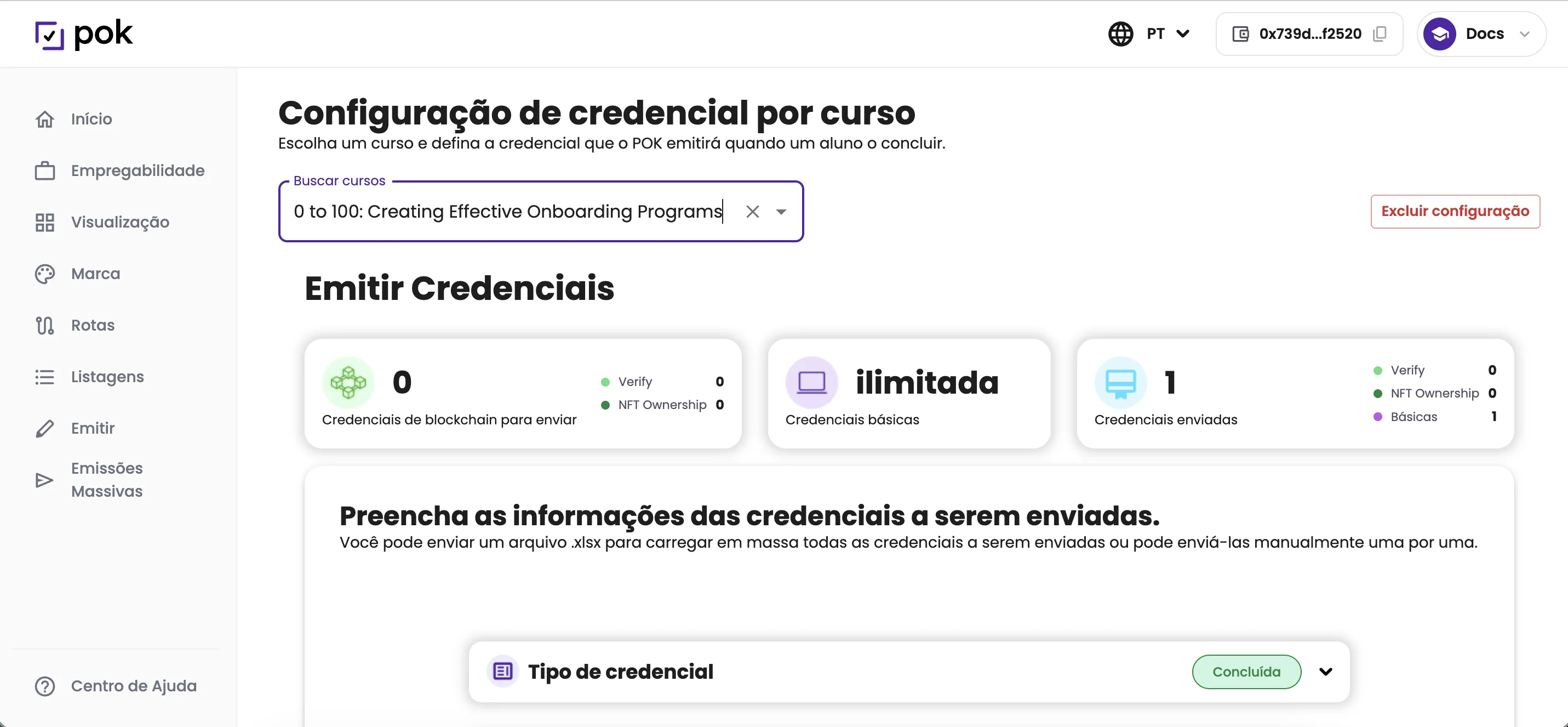 Página de configuração de credencial por curso no POK com o seletor de curso e o formulário da credencial